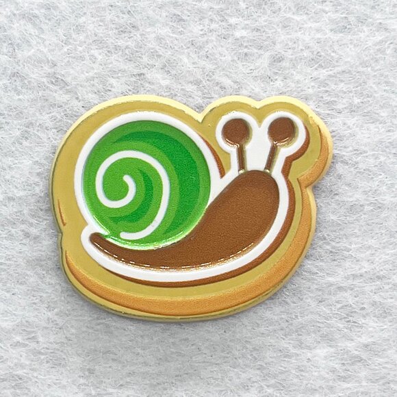 🔮 5/$25 Disney Duffy And Friends Cookie Snail Pin - Picture 1 of 2